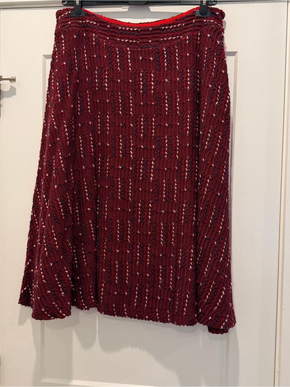 Maeve Textured Burgundy A-Line Knit Skirt with Fleck Details